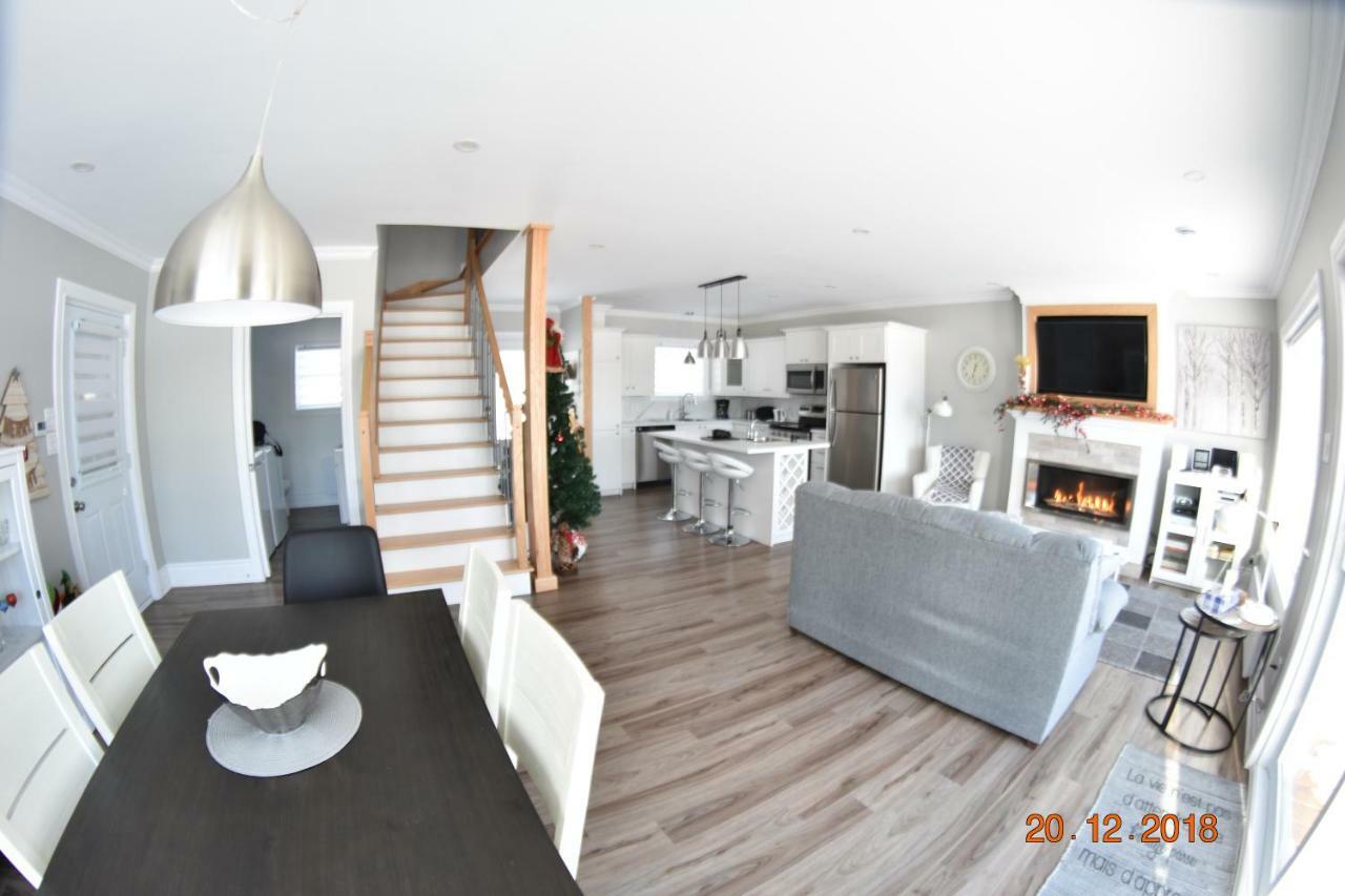 Vila Domaine Henri-Daze Saint-Pierre-Baptiste Exteriér fotografie